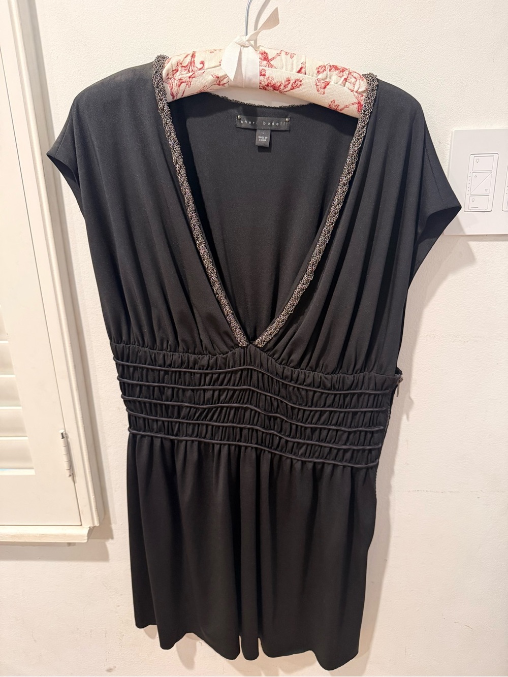 Sheri Bodell Black V-Neck Ruched Waist Dress with Metallic Trim